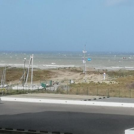 Zee En Strand De Panne Bagian luar foto